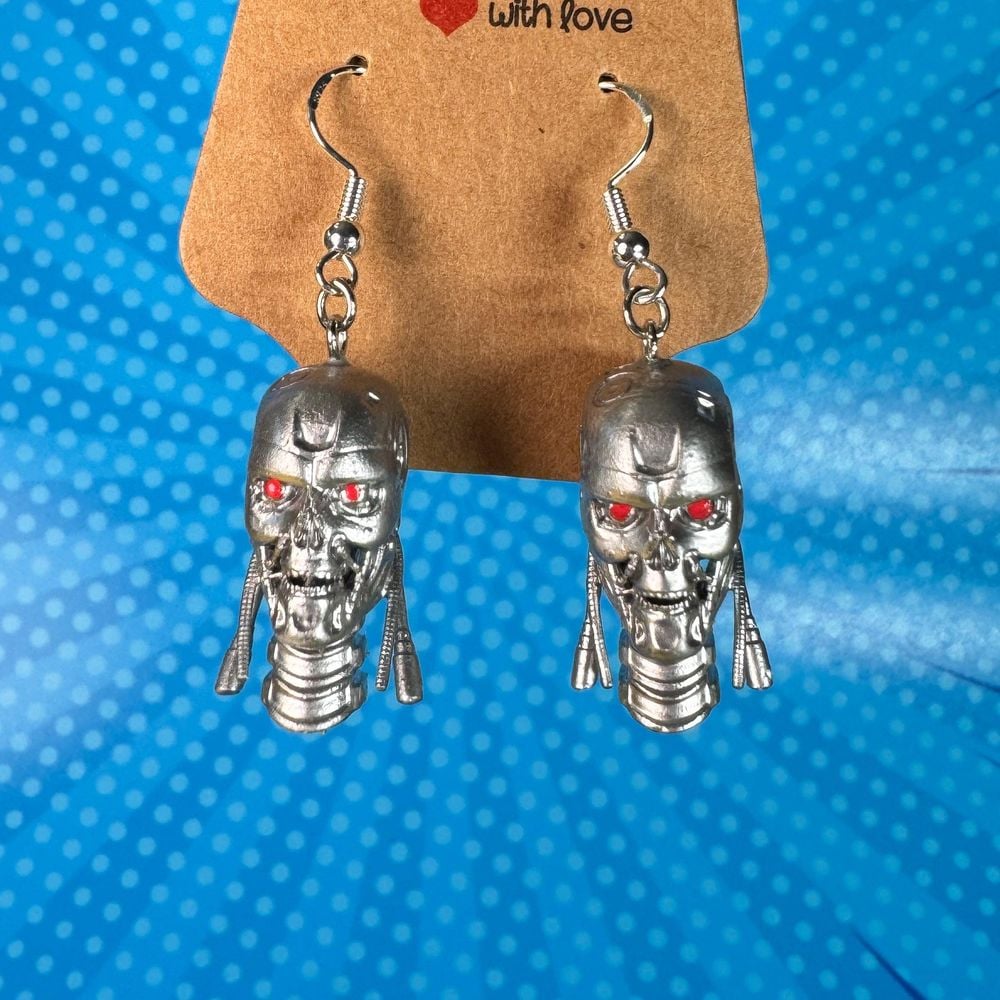 T-800 Terminator Earrings | 3D Printed Cyberpunk Jewelry | G...